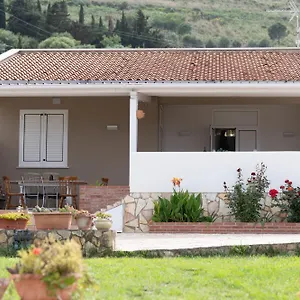 Villa Mare E Monti